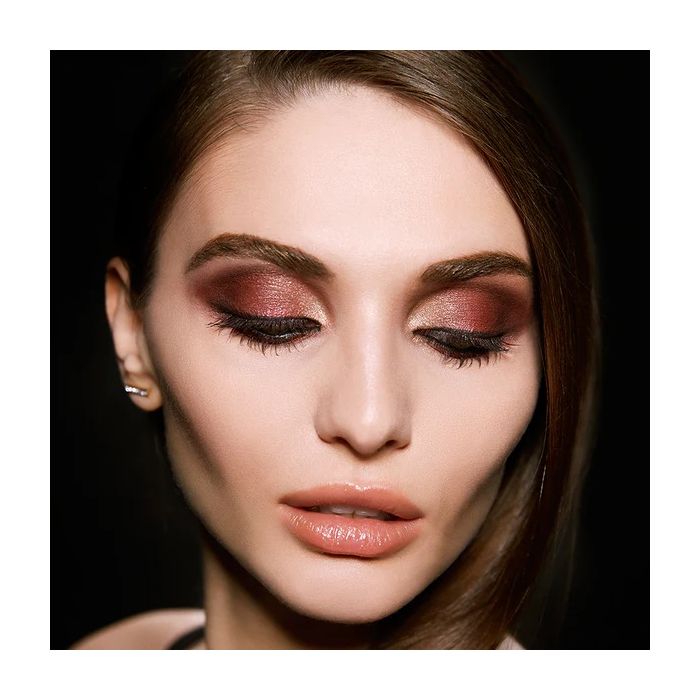 Maybelline The Burgundy Bar Eyeshadow Palette 12 Shades Of Burgundy 04