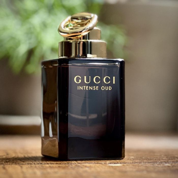 عطر عود إنتنس